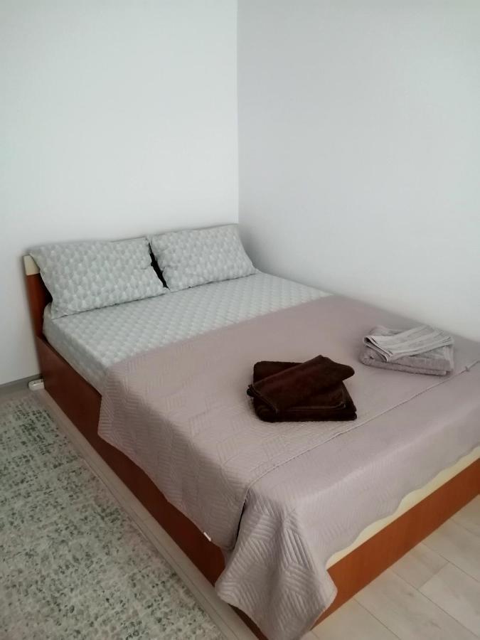 Concordia Apartament Brăila Exteriör bild